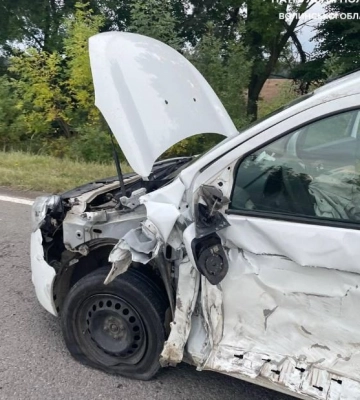 Побиті авто: на Волині двоє водіїв потрапили у ДТП через неуважність. Фото