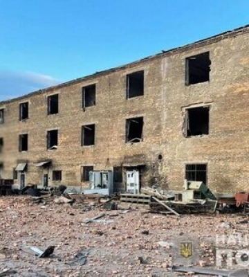 Последствия обстрелов рашистами Запорожья и области: разрушение предприятия и жилых домов. Есть погибшие и раненые. ФОТОрепортаж