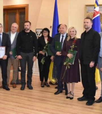 В Ужгороді обговорили  шляхи формування і реалізації освітньої політики Закарпаття
