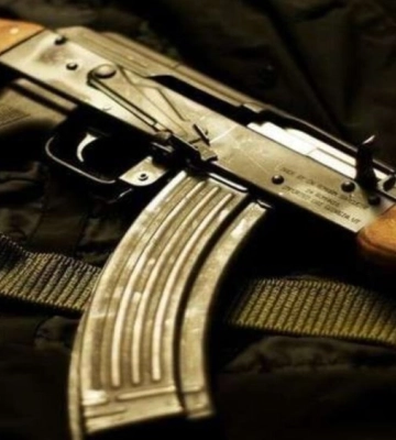 На Тернопільщині суд відхилив апеляційну скаргу військовослужбовця, який погрожував людям автоматом