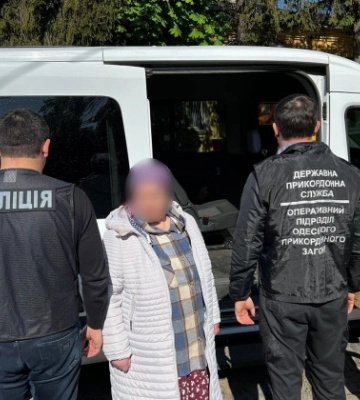 Затримано одеситку, яка організувала канал торгівлі людьми