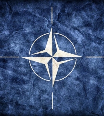 НАТО скликає засідання військового комітету: говоритимуть про Україну