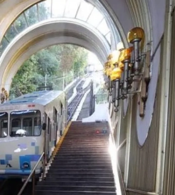 Появилось видео с убийством подростка на фуникулере