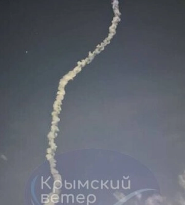 Вночі в окупованих Сімферополі та Джанкої лунали вибухи