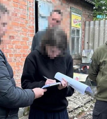 СБУ затримала російську агентку, яка шпигувала за понтонними переправами ЗСУ через річки Донеччини