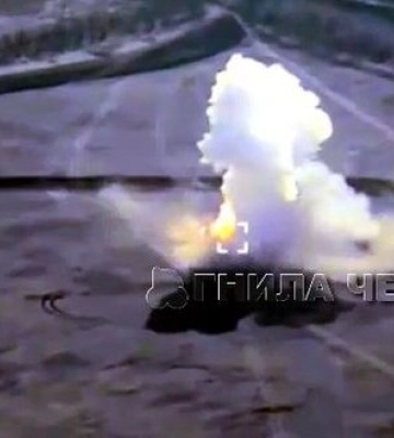HIMARS знищує російський ЗРК "Бук" на Запорізькому напрямку. ВIДЕО