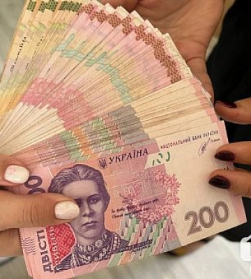 Заволоділа грошима односельців: на Дніпропетровщині керівниця поштового відділення привласнила близько 50 тисяч гривень