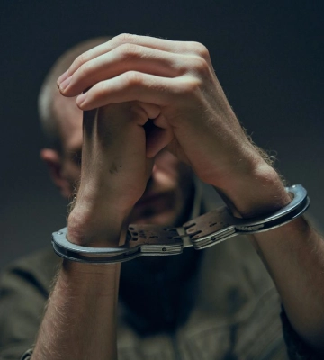 Розслідування щодо "Скелі": суд взяв під варту військового, який підозрюється у побитті колег, - ДБР