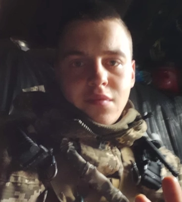 У окопі прощався з життям і писав заповіт: слова 20-річного захисника-сироти з Волині цитував Зеленський