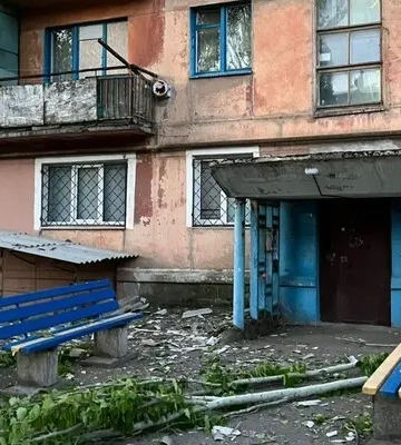 Ворог вдарив “Градом” по Нікополю: постраждала жінка