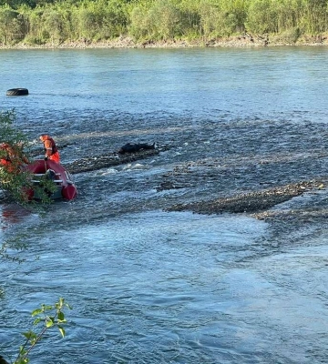 На Закарпатті  прикордонники у Тисі виявили тіла двох чоловіків