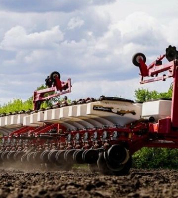 Аграрії Полтавщини засіяли майже 700 тисяч гектарів
