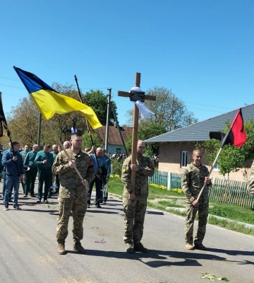 На Волині провели в останню дорогу військову Аллу Пушкарчук