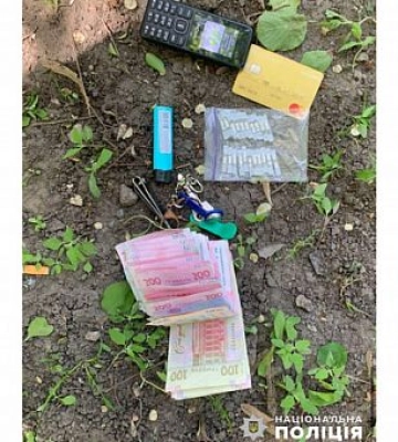 20 трубочок з метамфетаміном: у Кривому Розі затримали збувача наркотиків