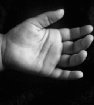 19-річна мама заморила немовля голодом