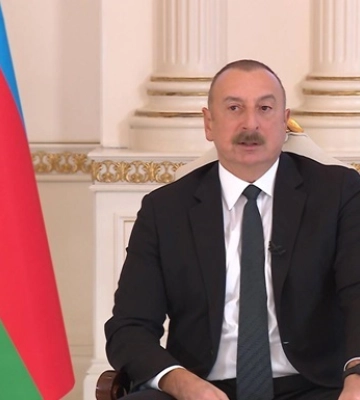 Алієв побачив позитивну тенденцію щодо досягнення миру з Вірменією