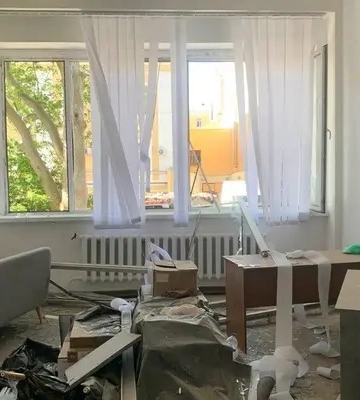 В Одесі через удари РФ пошкоджено будівлю представництва Уповноваженого ВР України з прав людини