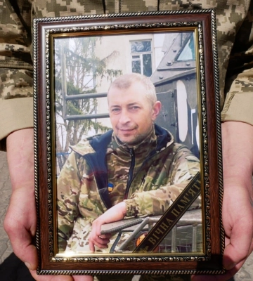 Роменська громада провела в останню путь героя Сергія Передрія