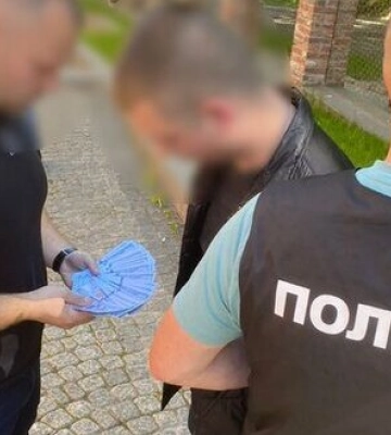 Пропонував місце другого водія за 7000 доларів: львів&#039;янина підозрюють у допомозі ухилянтові