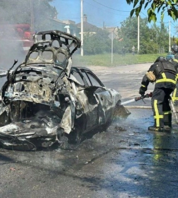 Ворог запустив на Нікополь десяток дронів-камізкаде та атакував з артилерії