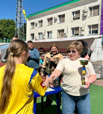 "У команді є підтримка": в Черкасах школярі змагалися у регбі