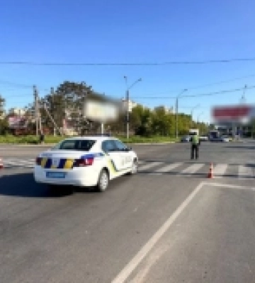 В Одесі внаслідок влучання ракети перекрили проспект Небесної Сотні