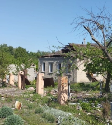 Росіяни за добу майже 2 000 разів обстріляли Донеччину