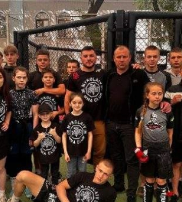 Бійці з Миколаєва вибороли 9 медалей на чемпіонаті зі змішаних єдиноборств 