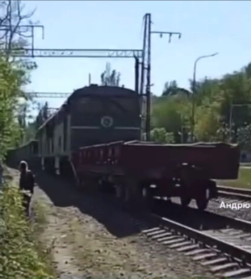 З порту окупованого Маріуполя вийшов перший потяг — радник міського голови