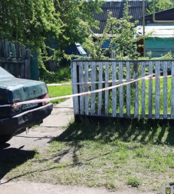 В Житомирской области мужчина застрелил 7-летнего ребенка и жену и сам совершил самоубийство