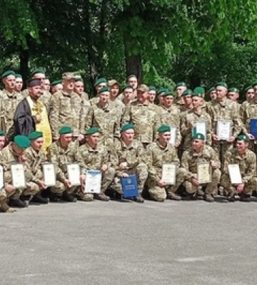 Перша демобілізація за два роки: у Луцьку зустріли 88 прикордонників-строковиків (відео)