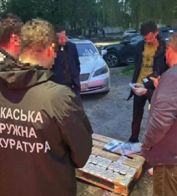 За $3 000 обещал уклонисту «билет» за границу: в Черкасской области разоблачили схему