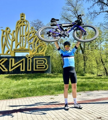 Депутат из Эстонии приехал в Киев, по дороге собрав для ВСУ почти €30 тыс.