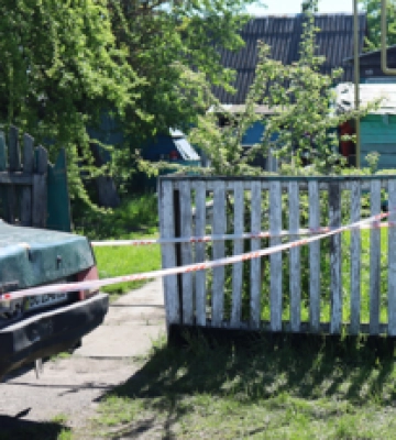 В Житомирской области нашли убитыми 7-летнего ребенка и его родителей: фото, видео и подробности трагедии