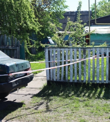 Застрелена дитина, мама та батько: у будинку на Житомирщині знайшли мертвою цілу сім&#039;ю (ФОТО)