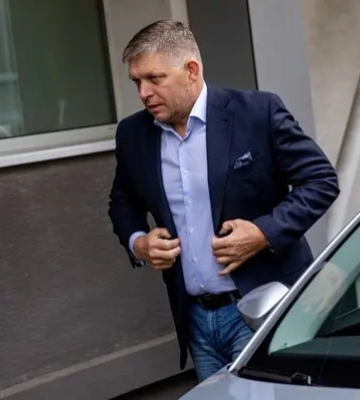 Фицо: Нога словацкого солдата не пересечет словацко-украинскую границу