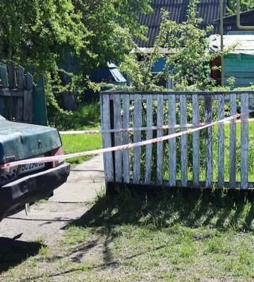 На Житомирщині чоловік застрелив 7-річну дитину та дружину і сам скоїв самогубство