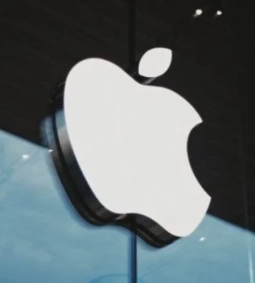Гендиректор Apple назвав Китай "найконкурентнішим ринком у світі" на тлі падіння продажів iPhone
