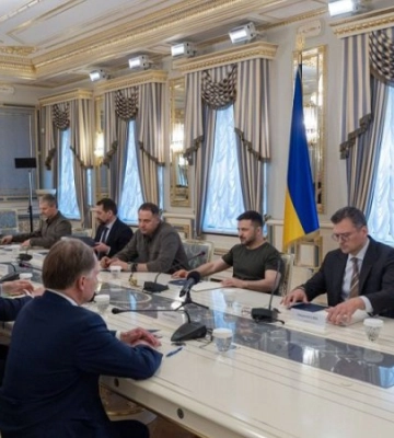 Зеленський у Києві провів зустріч із головою МЗС Великої Британії Кемероном