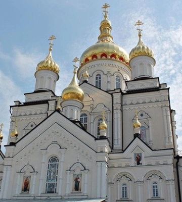 Скільки церков УПЦ МП досі продовжують працювати в Україні