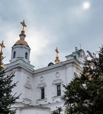 Яку погоду прогнозують у Полтаві на Великдень