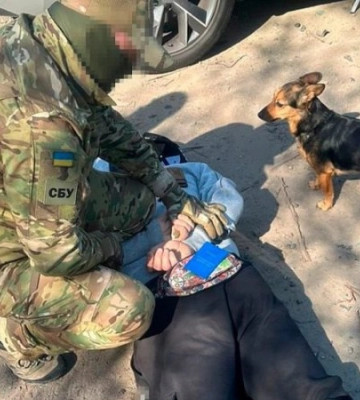 У Харкові затримали російського коригувальника, який шпигував за ЗСУ під виглядом прогулянок з собакою