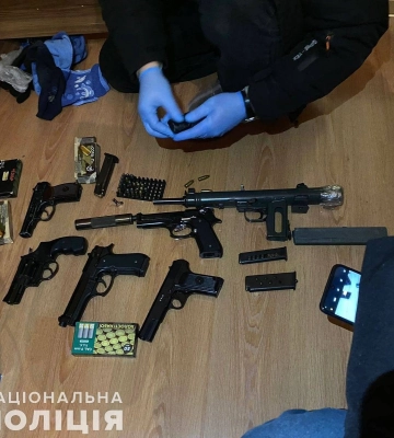Поліція закликала миколаївців добровільно здати незареєстровану зброю – це звільнить від відповідальності