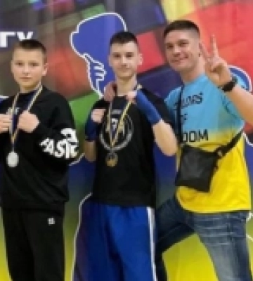 Миколаївські спортсмени вибороли 15 нагород на чемпіонаті України з кікбоксингу