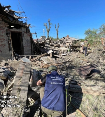 Пошкоджено 12 будинків: прокуратура показала наслідки удару по Харкову