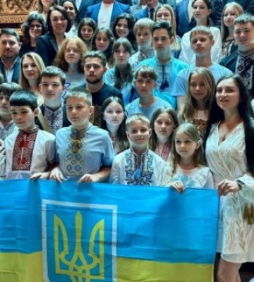 До Іспанії на відпочинок прибули українські діти з Очакова