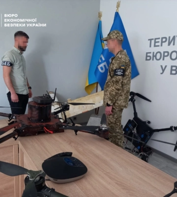 Вилучені у контрабандистів безпілотники передали волинським прикордонникам