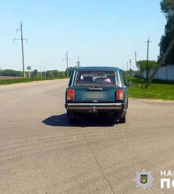 На Полтавщині двоє дев’ятирічних дівчат на електросамокаті потрапили в ДТП