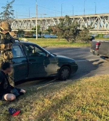 В Днепре задержали мужчину, который устроил стрельбу в гараже и ранил людей