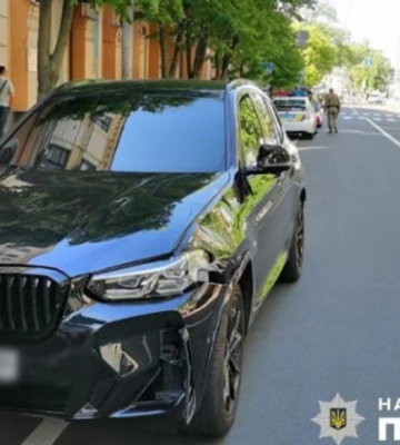 Водителя BMW X3, который в Киеве сбил женщину на пешеходном переходе, избрали меру пресечения